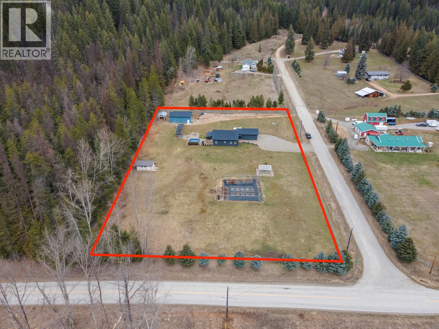 1087 Bear Brook Road, Arrow Creek, British Columbia V0B 1G8 - Photo 3 - 10381942