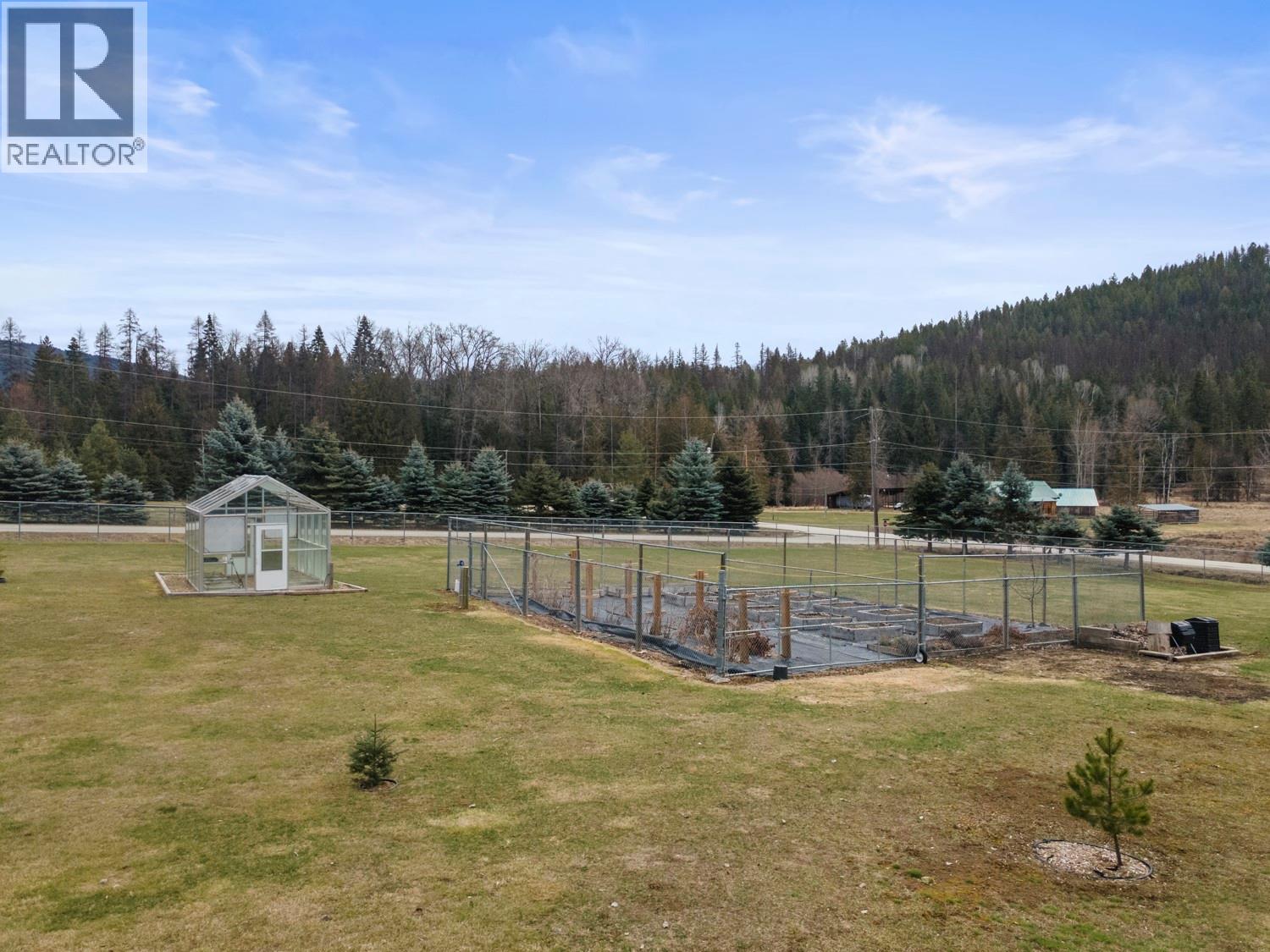 1087 Bear Brook Road, Arrow Creek, British Columbia V0B 1G8 - Photo 34 - 10381942