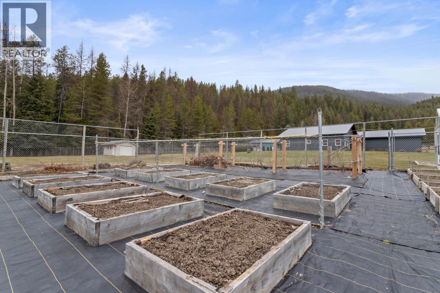 1087 Bear Brook Road, Arrow Creek, British Columbia V0B 1G8 - Photo 36 - 10381942