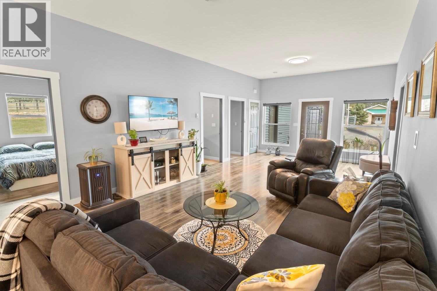 1087 Bear Brook Road, Arrow Creek, British Columbia V0B 1G8 - Photo 9 - 10381942