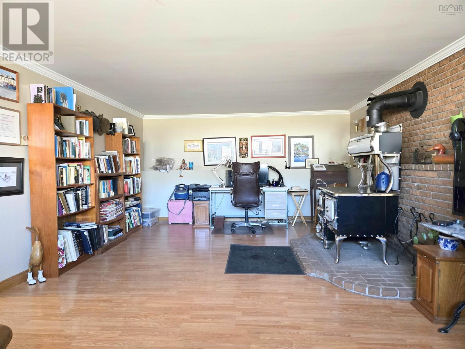 9 Patterson Street, Amherst, Nova Scotia  B4H 1G6 - Photo 21 - 202606657