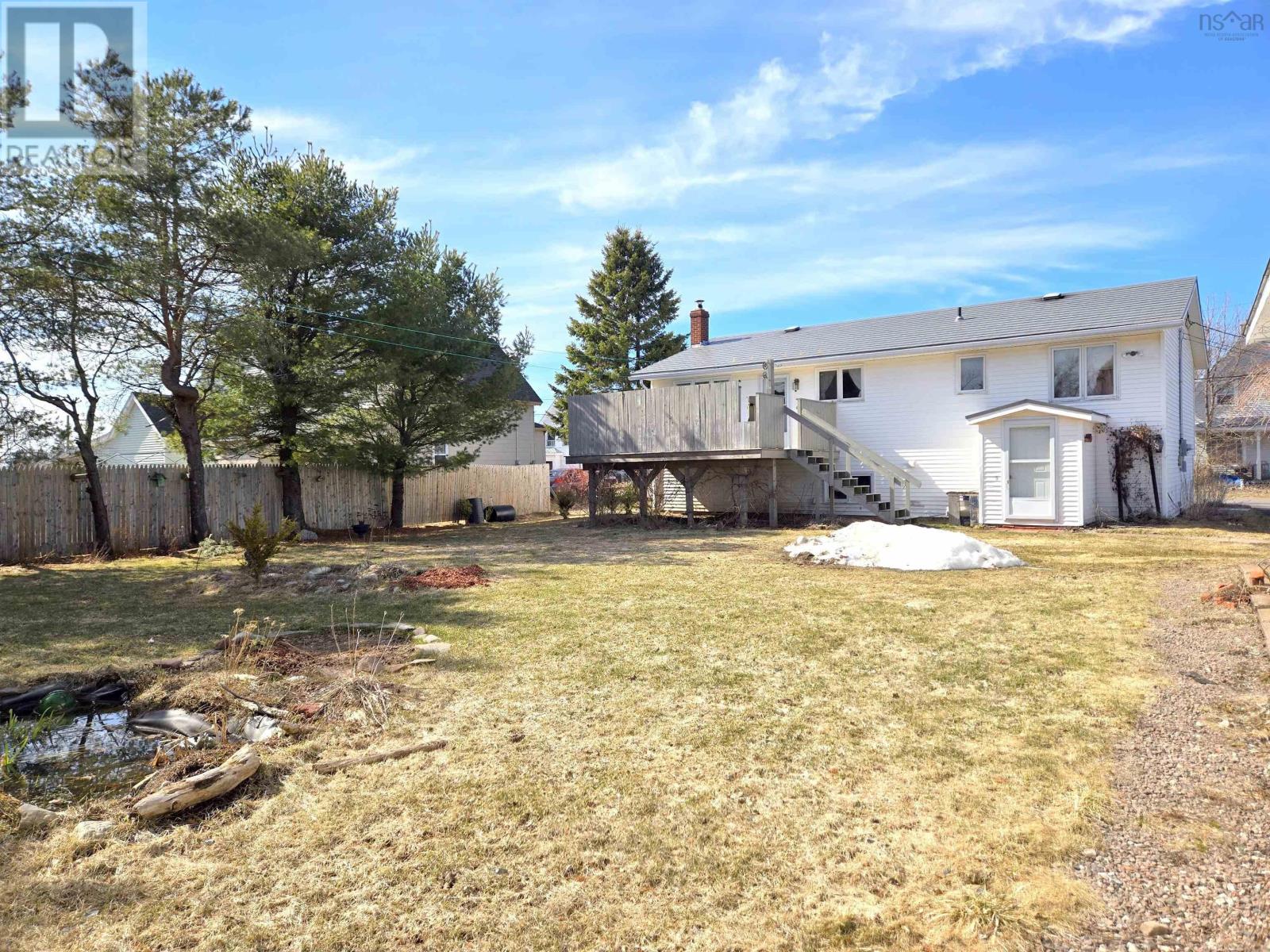 9 Patterson Street, Amherst, Nova Scotia  B4H 1G6 - Photo 35 - 202606657