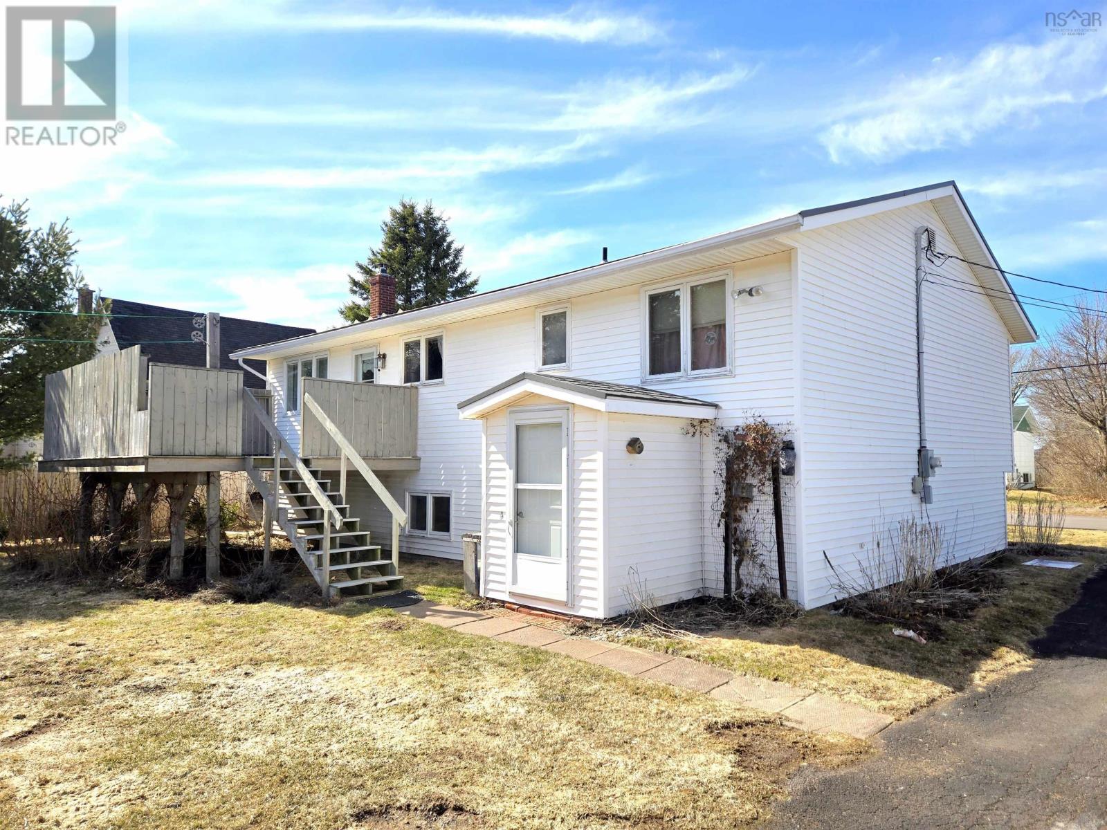 9 Patterson Street, Amherst, Nova Scotia  B4H 1G6 - Photo 31 - 202606657