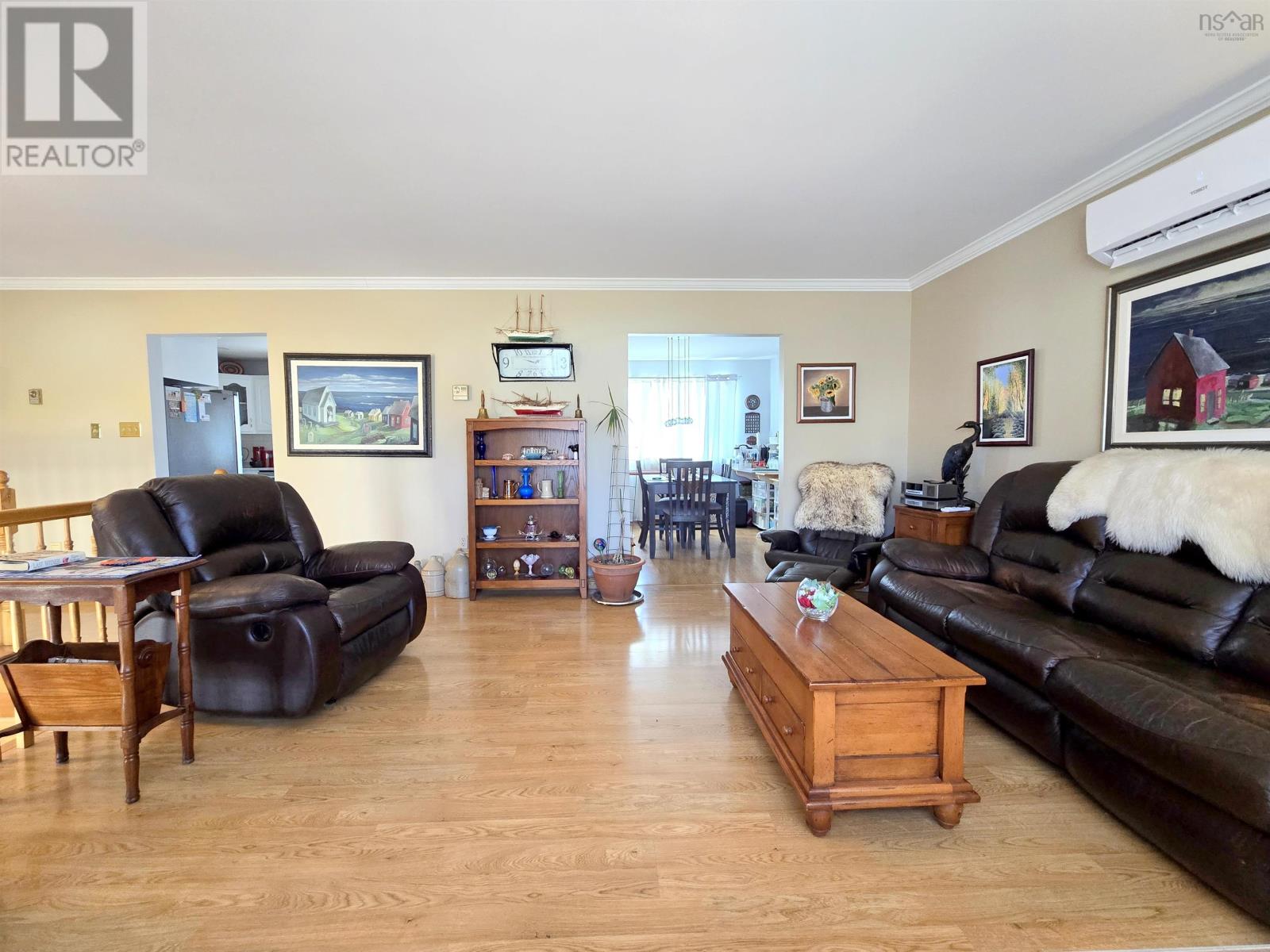 9 Patterson Street, Amherst, Nova Scotia  B4H 1G6 - Photo 9 - 202606657