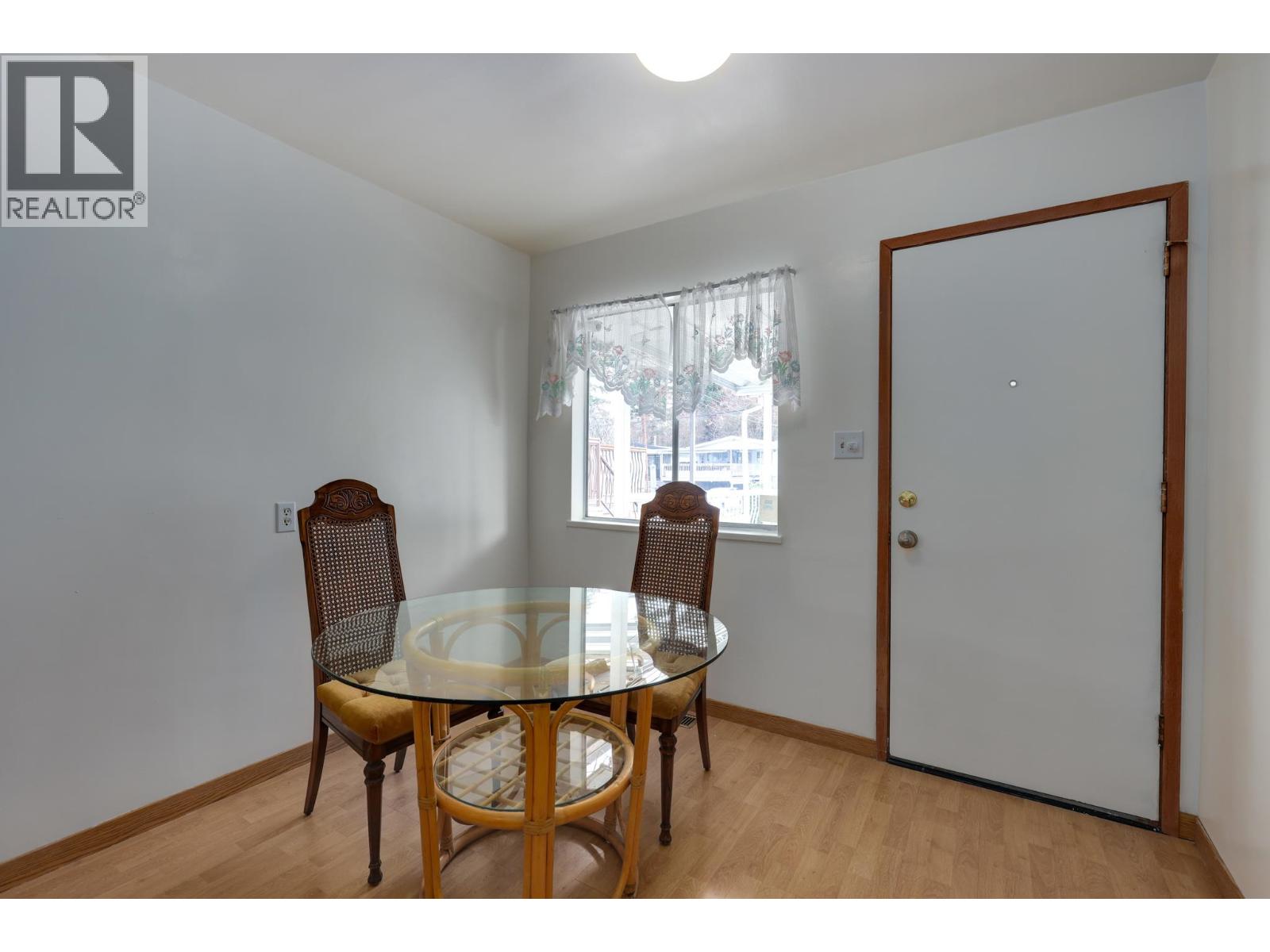 5884 Ormidale Street, Vancouver, British Columbia  V5R 4R3 - Photo 8 - R3108452