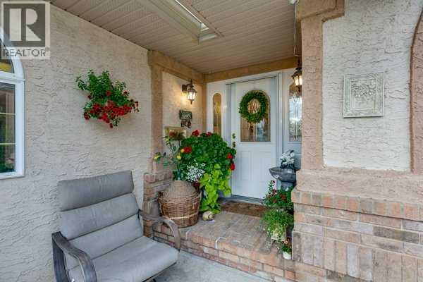 4918 53 Avenue Close, Innisfail, Alberta  T4G 1W1 - Photo 3 - A2279655