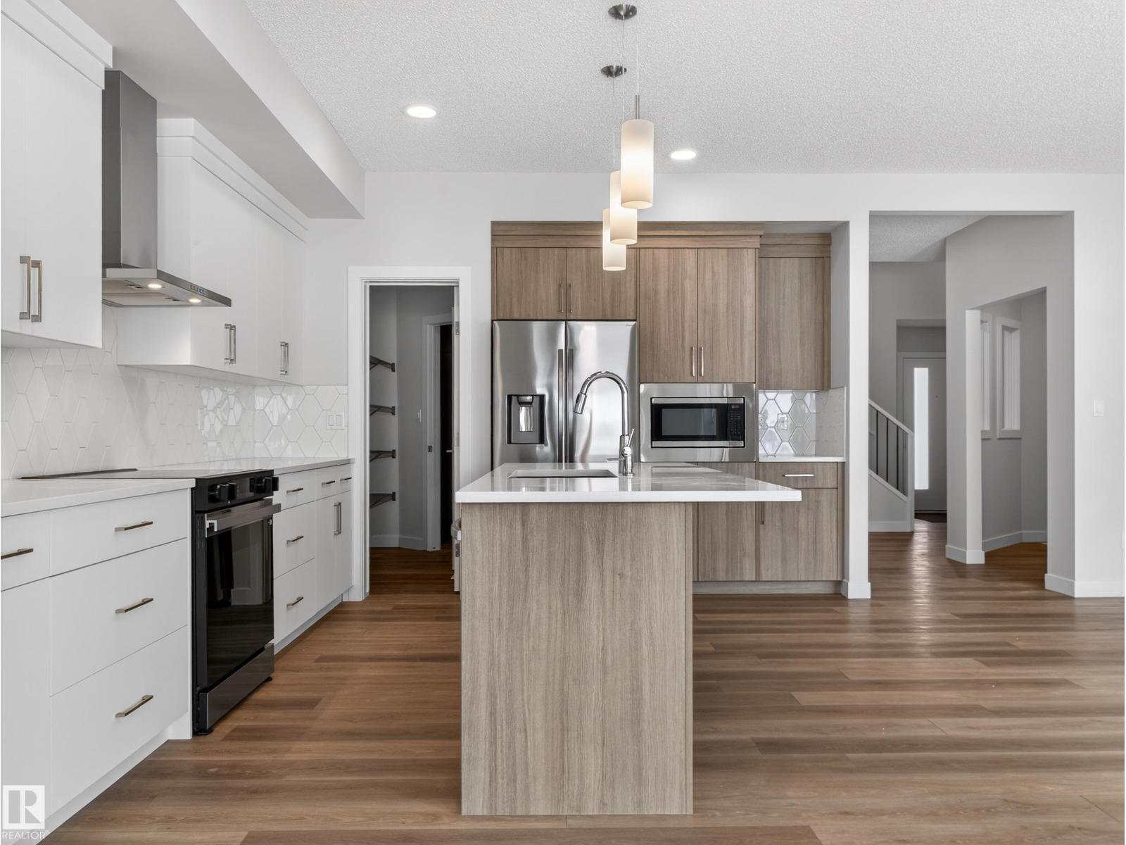 6308 42 Av, Beaumont, Alberta  T4X 3E8 - Photo 6 - E4471801