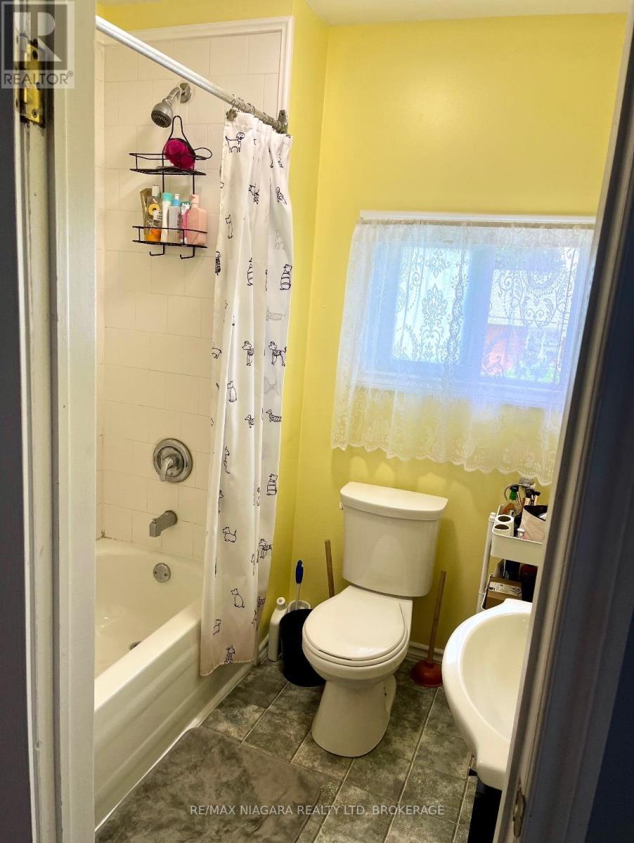 244 Gilmore Road, Fort Erie, Ontario  L2A 2M3 - Photo 32 - X12966646