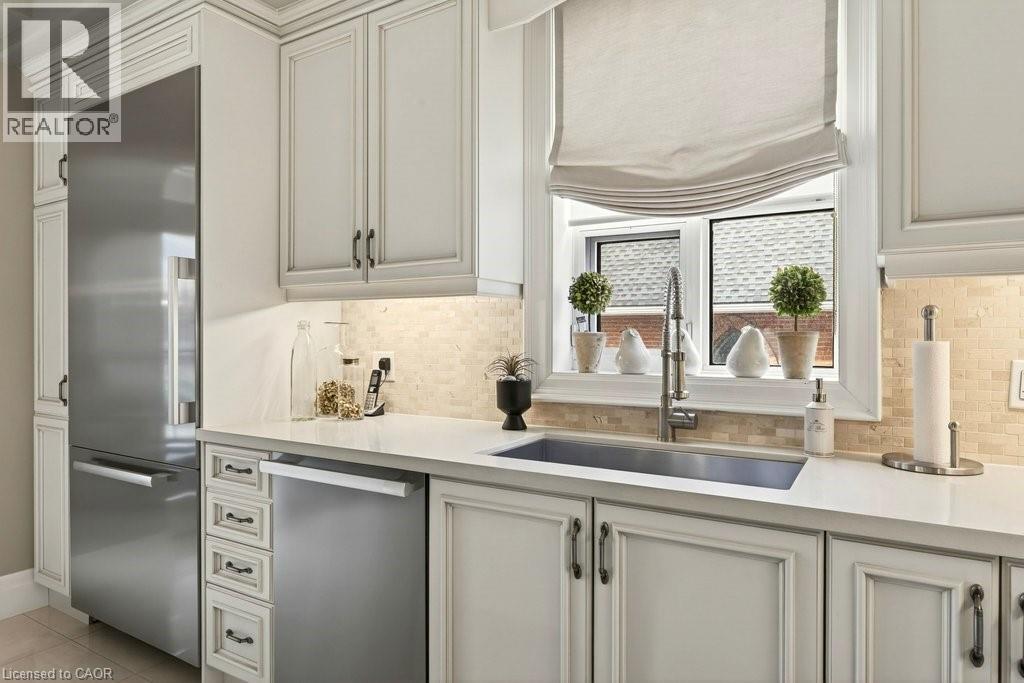 445 Elizabeth Street Unit# 201, Burlington, Ontario  L7R 2L8 - Photo 17 - 40813424