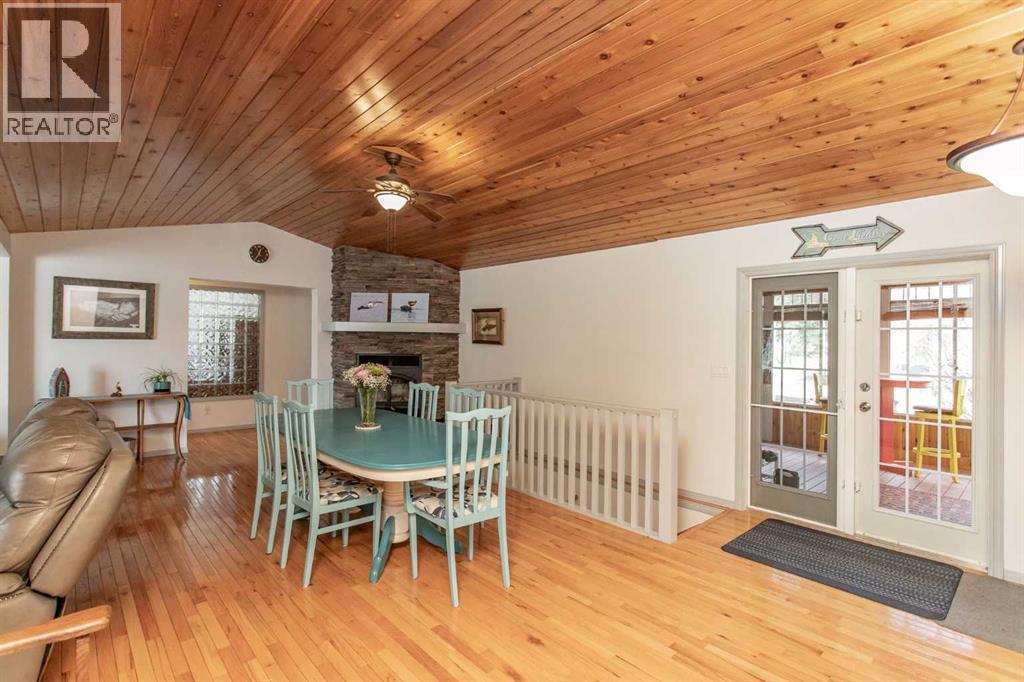 606 Pigeon Close, Pelican Point, Alberta  T0B 0H0 - Photo 15 - A2284019