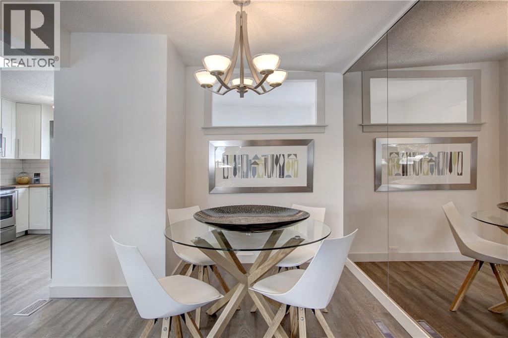 10212 7 Street Sw, Calgary, Alberta  T2W 0G3 - Photo 6 - A2291733