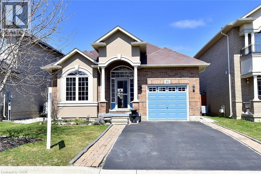 21 Guest Street, Ancaster, Ontario  L9K 0G2 - Photo 3 - 40813753