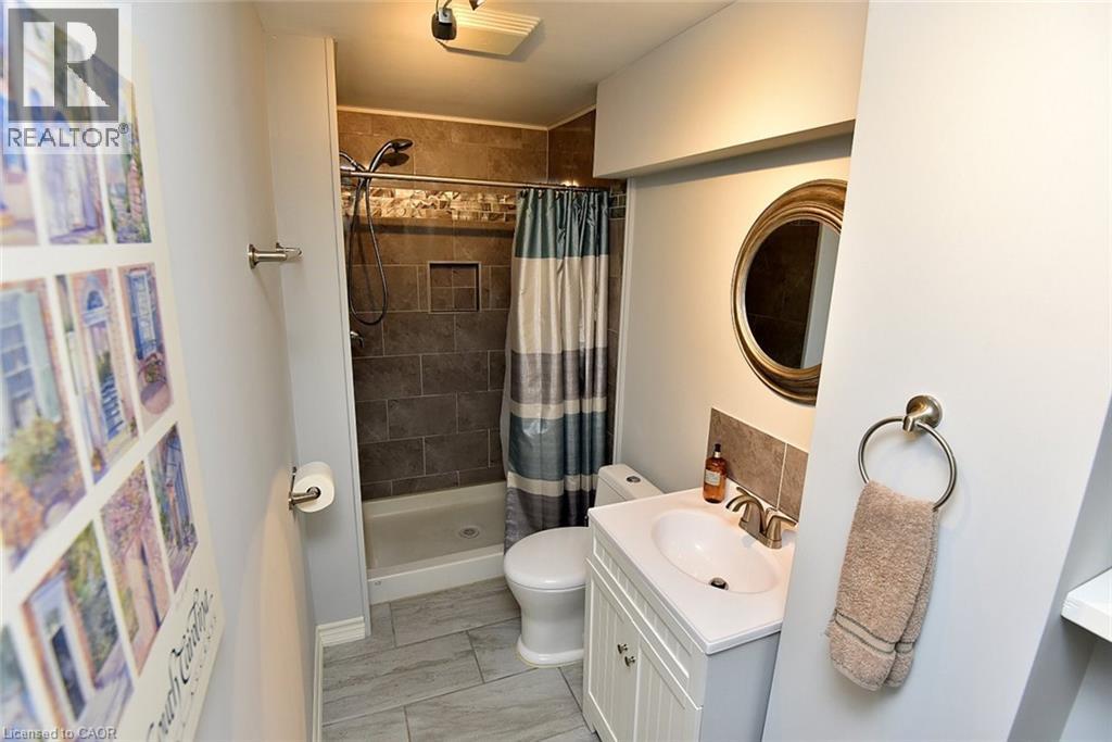 21 Guest Street, Ancaster, Ontario  L9K 0G2 - Photo 32 - 40813753