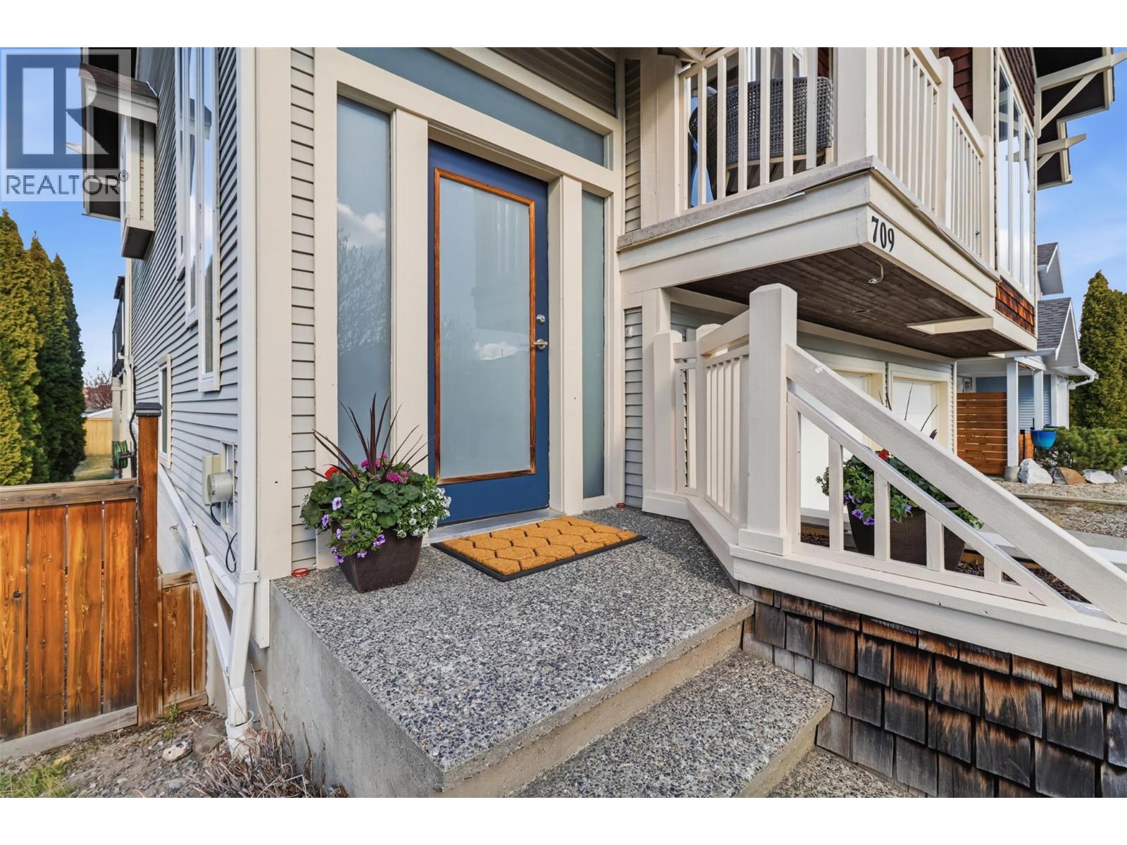 709 Bramble Court, Kamloops, British Columbia  V1S 1Z5 - Photo 2 - 10382629