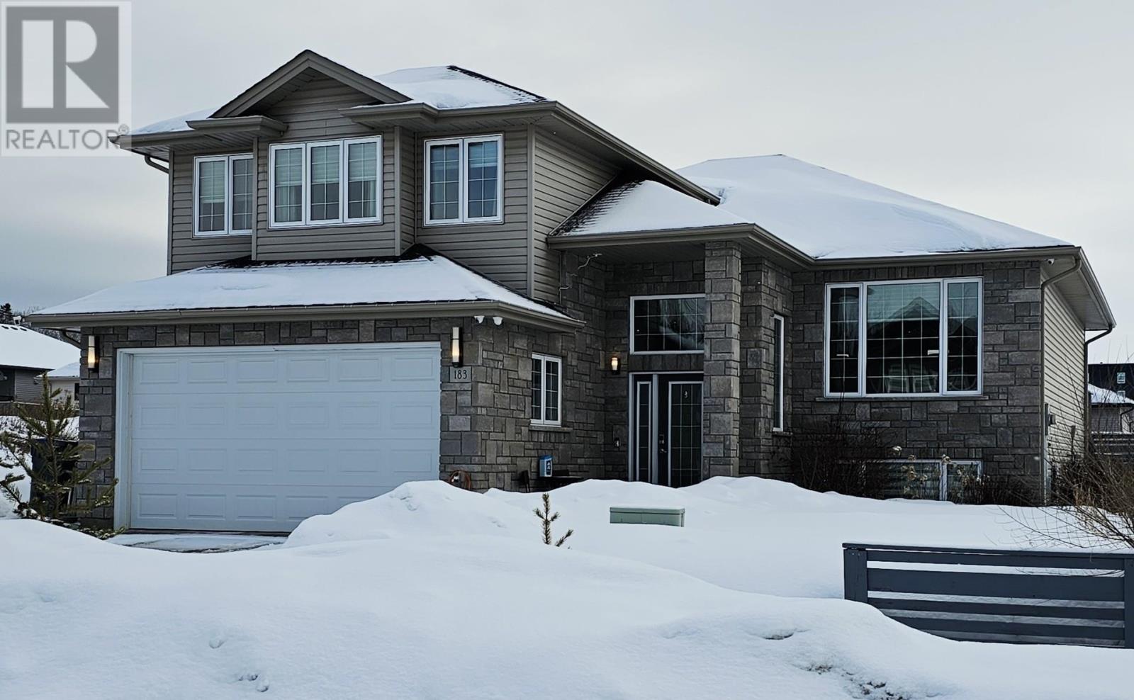 183 Sunflower ST, Thunder Bay, Ontario