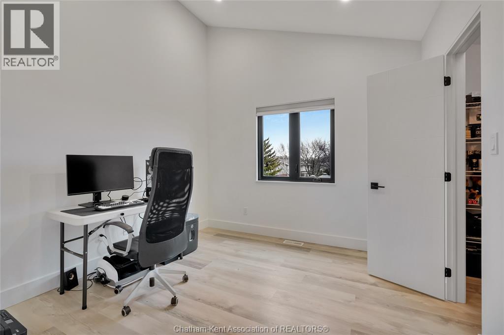 15 Churchill Park Road, Chatham, Ontario  N7M 6M2 - Photo 21 - 26007530