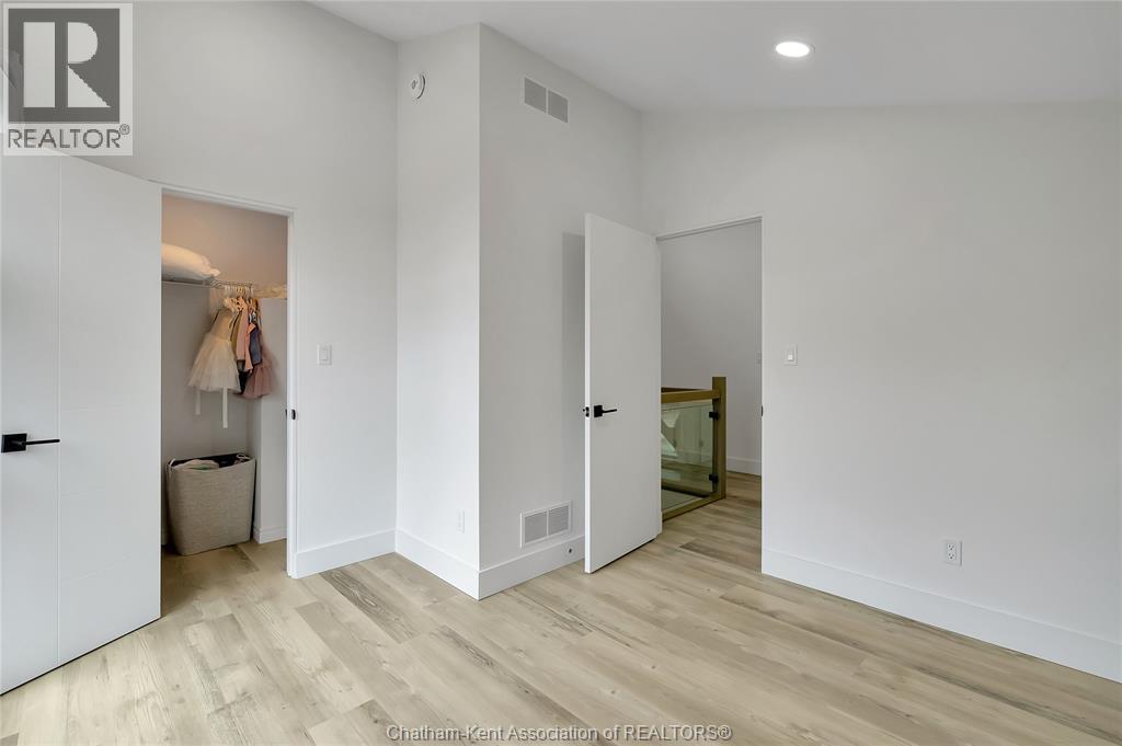 15 Churchill Park Road, Chatham, Ontario  N7M 6M2 - Photo 25 - 26007530