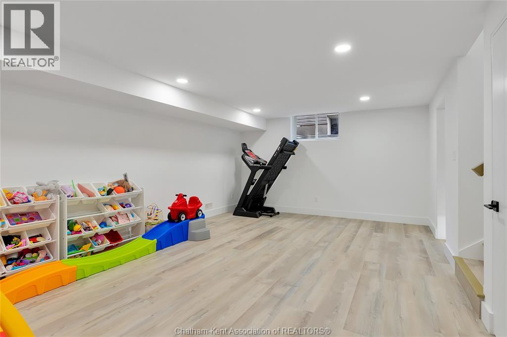 15 Churchill Park Road, Chatham, Ontario  N7M 6M2 - Photo 31 - 26007530