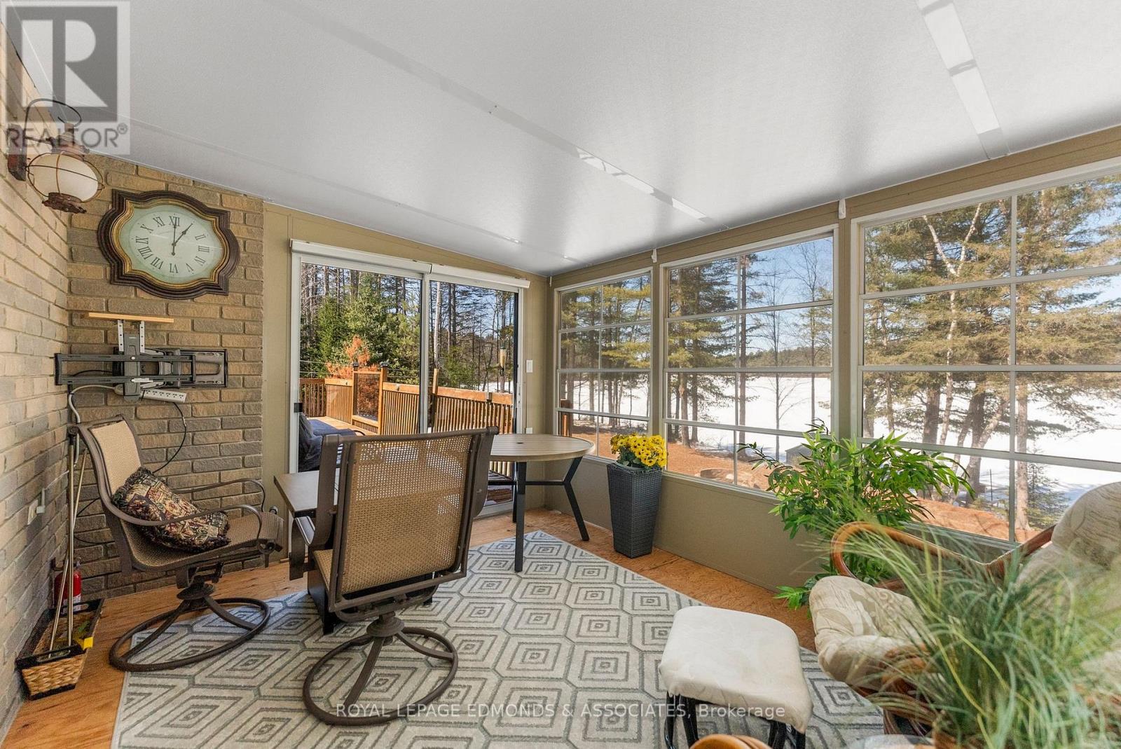 768 Airport Road, Petawawa, Ontario  K8A 6W7 - Photo 19 - X12973286