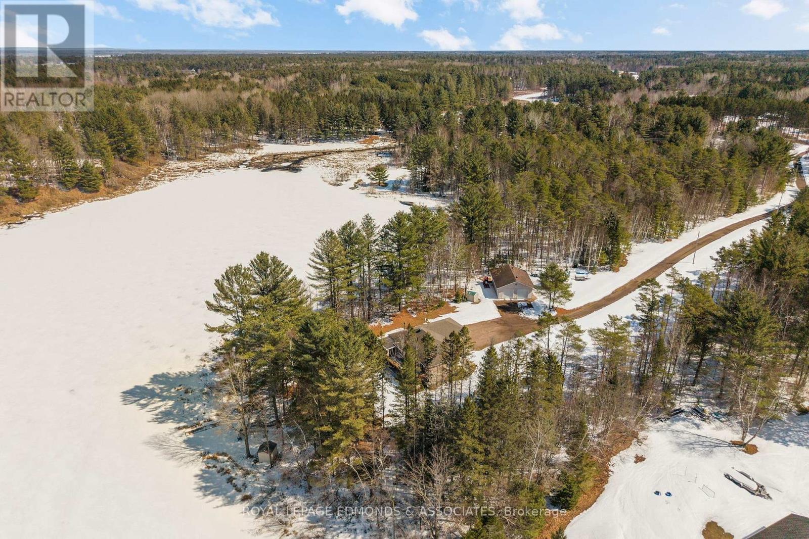 768 Airport Road, Petawawa, Ontario  K8A 6W7 - Photo 47 - X12973286