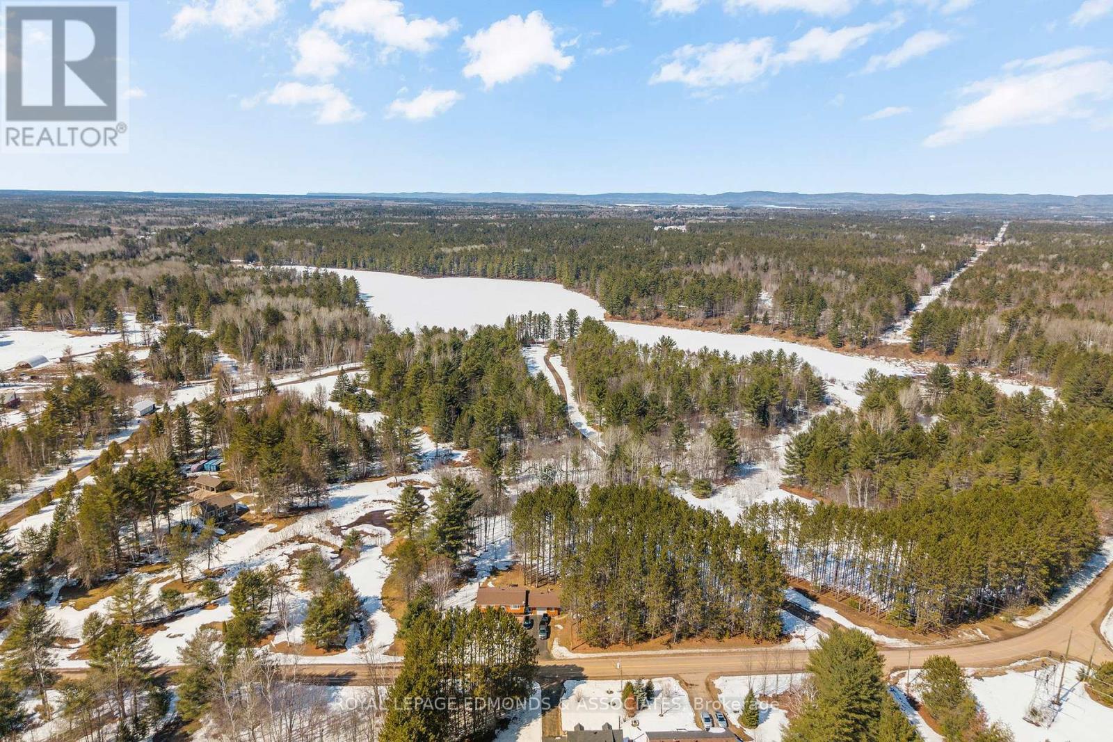 768 Airport Road, Petawawa, Ontario  K8A 6W7 - Photo 49 - X12973286
