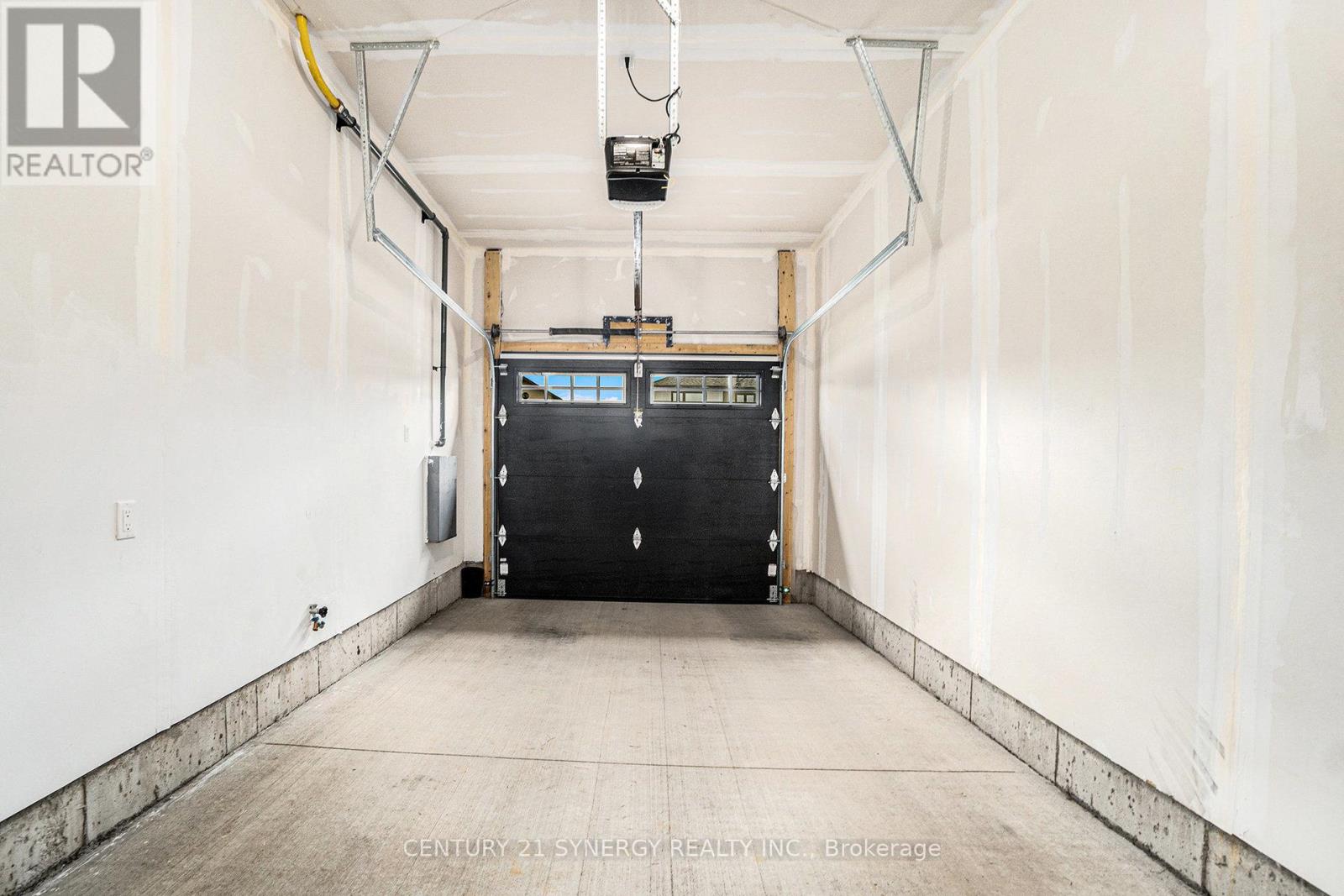 110 Seabert Drive, Arnprior, Ontario  K7S 0K1 - Photo 25 - X12973234