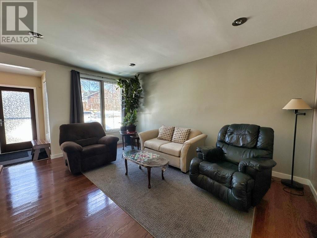 77 Prospect Ave, Thunder Bay, Ontario  P7A 5L1 - Photo 8 - TB2600647