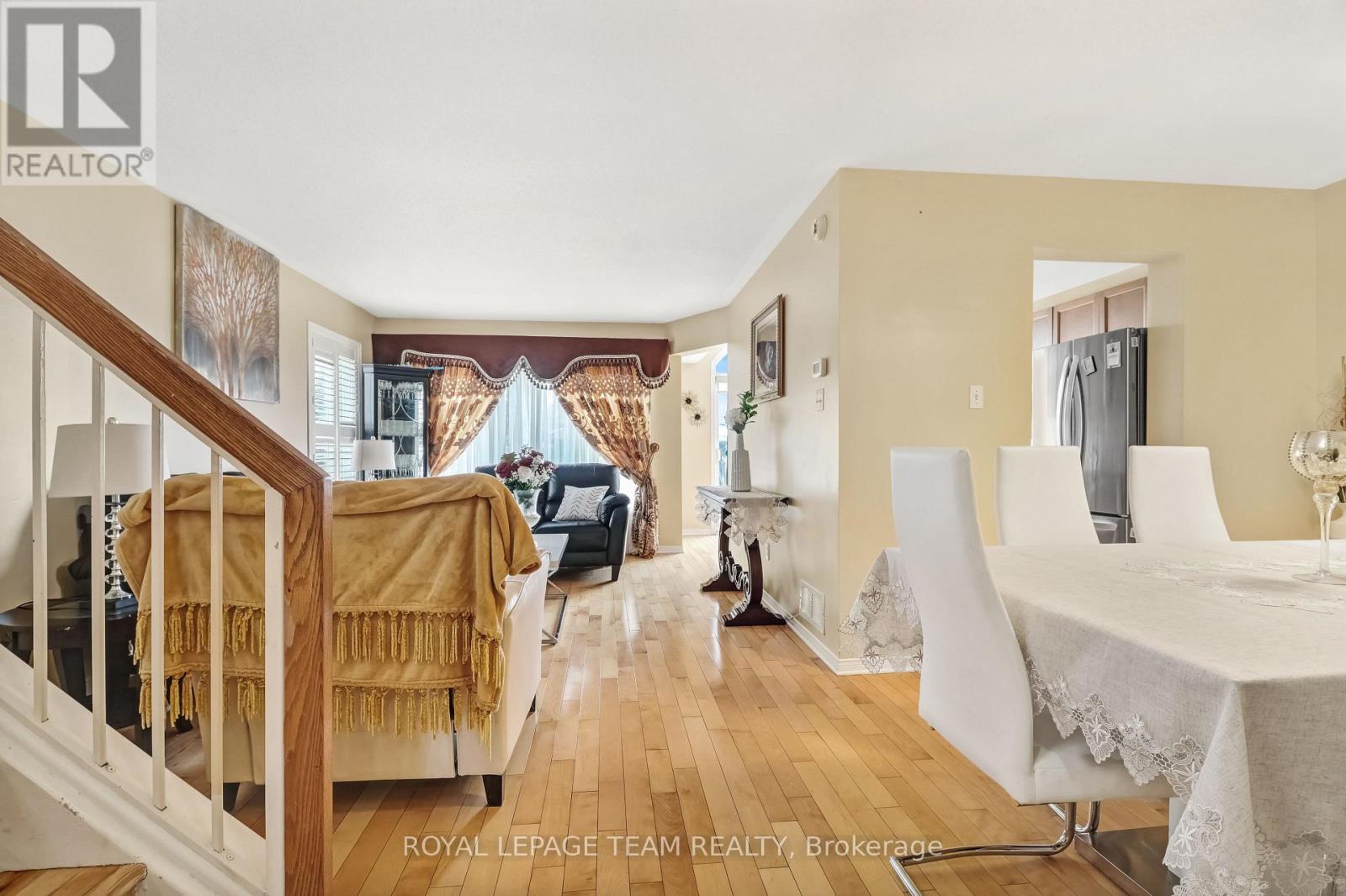 2362 Bois Vert Place, Ottawa, Ontario  K4A 4V1 - Photo 5 - X12973294