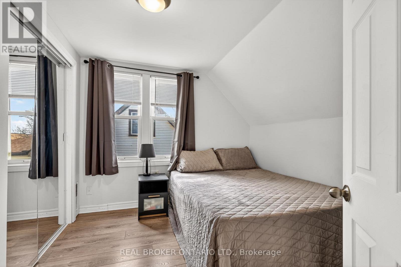 325 Crowland Avenue, Welland, Ontario  L3B 1X5 - Photo 18 - X12973230