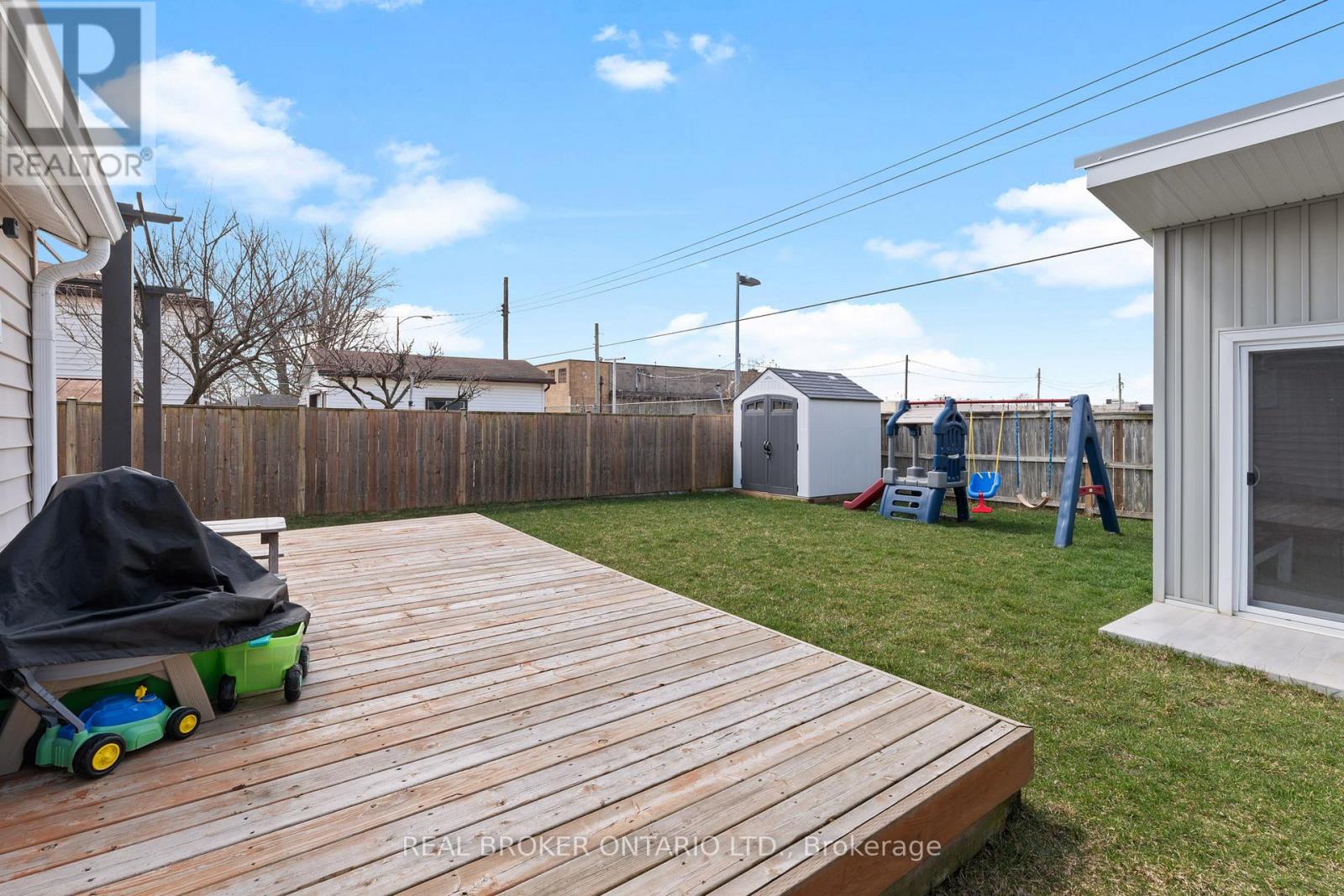 325 Crowland Avenue, Welland, Ontario  L3B 1X5 - Photo 25 - X12973230