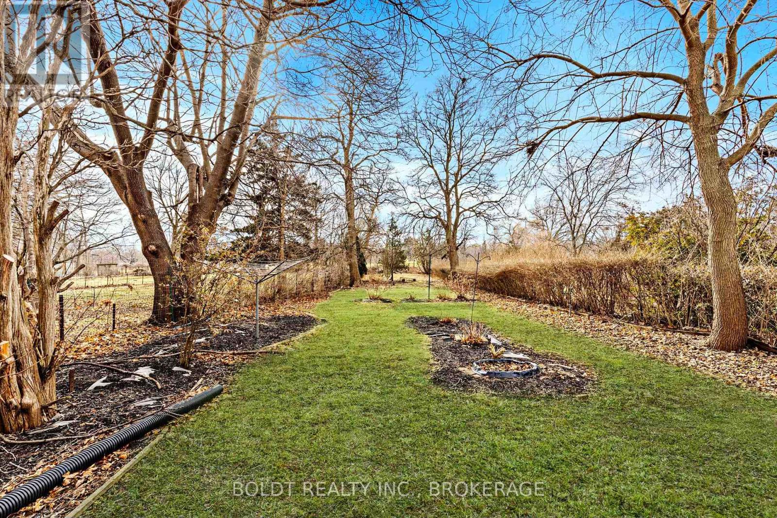 322 Queenston Street, St. Catharines, Ontario  L2P 2X7 - Photo 35 - X12973244