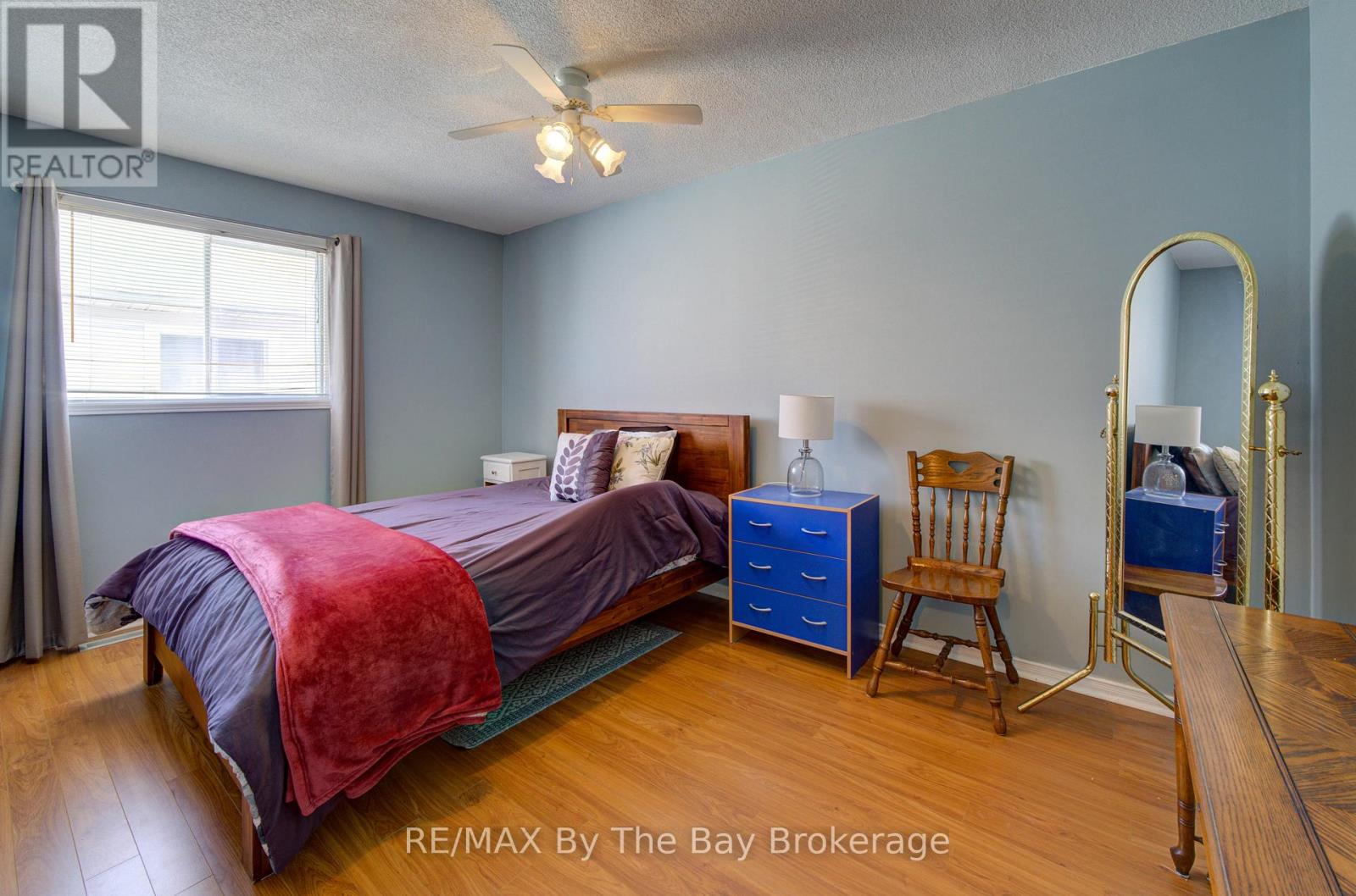 16 Glen Eton Road, Wasaga Beach, Ontario  L9Z 1E6 - Photo 19 - S12973296