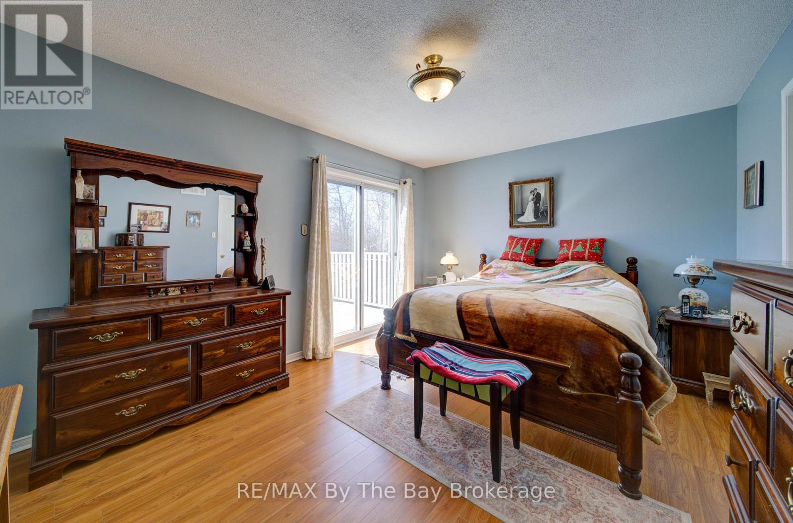 16 Glen Eton Road, Wasaga Beach, Ontario  L9Z 1E6 - Photo 23 - S12973296