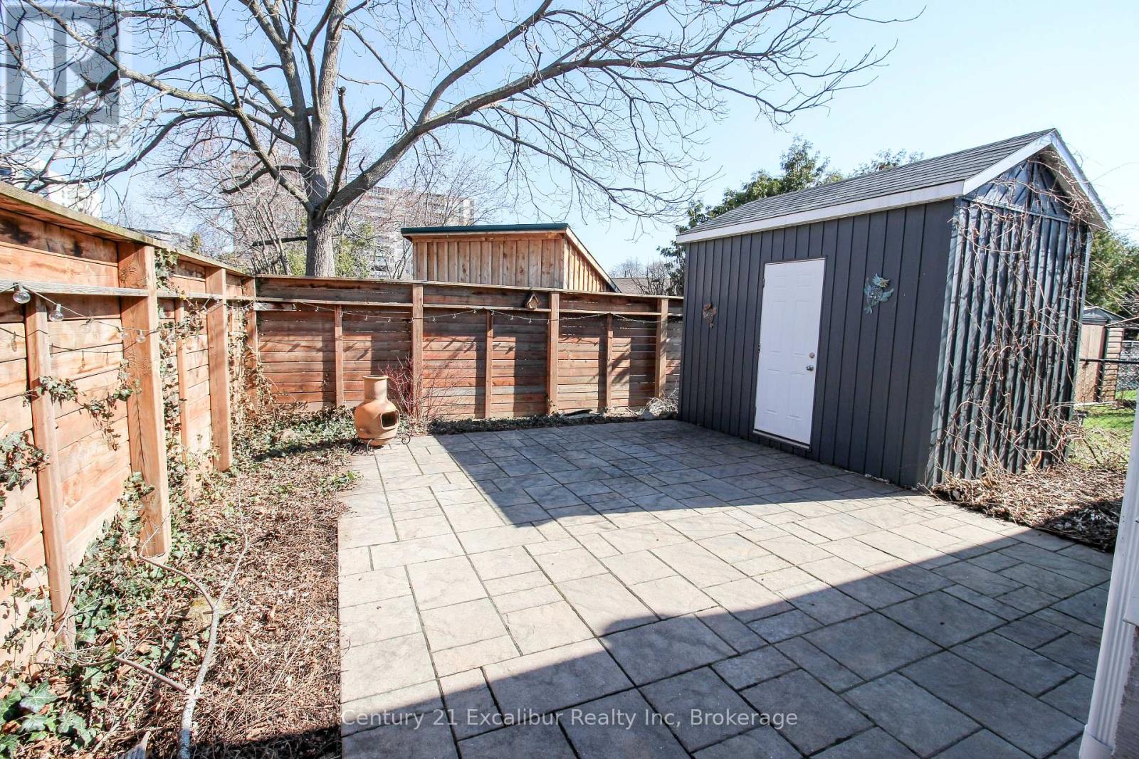 881 Lawrence Road, Hamilton (Glenview), Ontario  L8K 2A4 - Photo 12 - X12973214