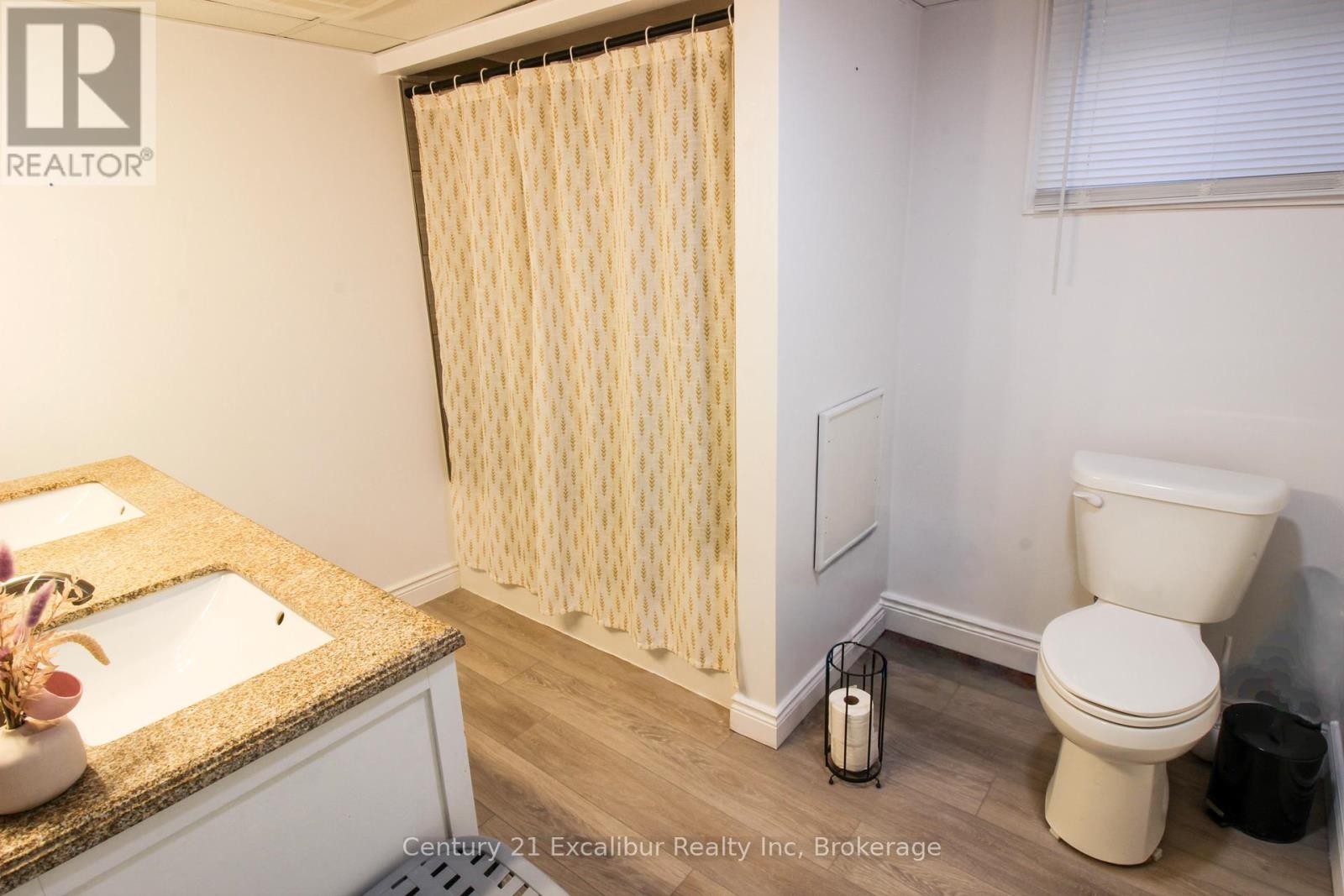 881 Lawrence Road, Hamilton (Glenview), Ontario  L8K 2A4 - Photo 17 - X12973214