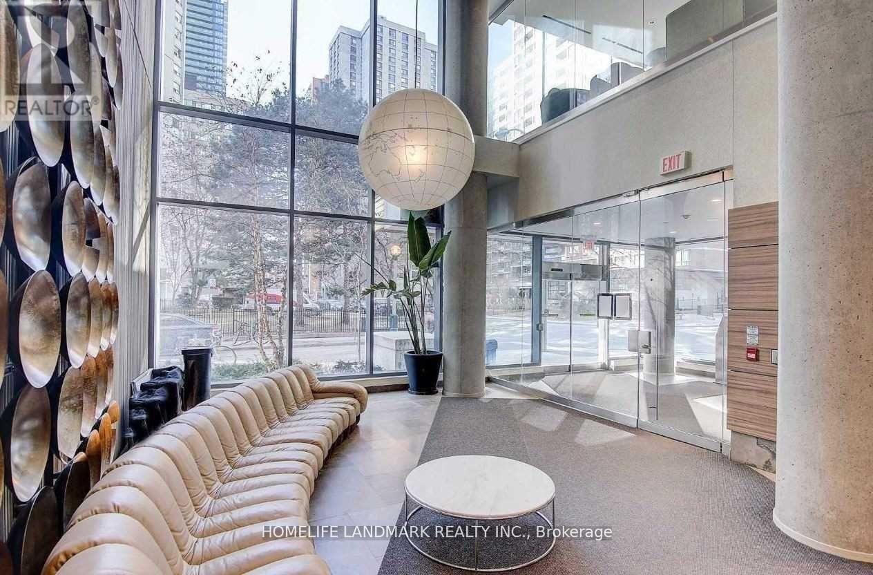 1009 - 75 St Nicholas Street, Toronto, Ontario  M4Y 0A5 - Photo 14 - C12973224