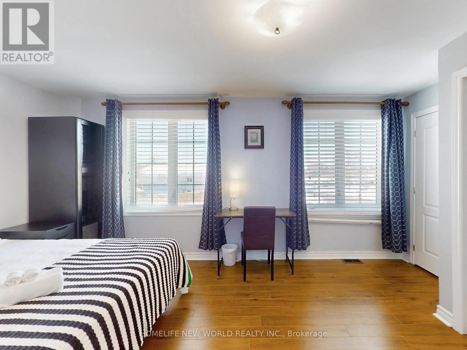 257 Cherokee Boulevard, Toronto, Ontario  M2H 2J9 - Photo 21 - C12973262