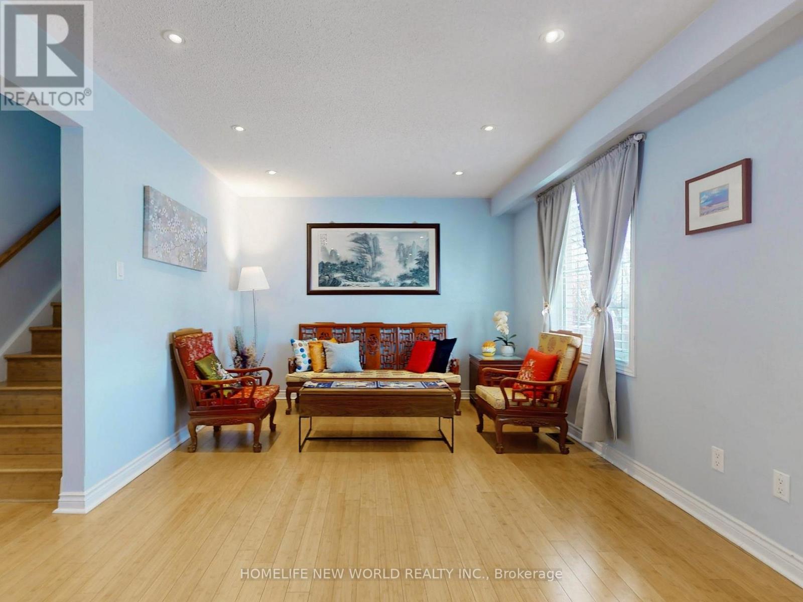 257 Cherokee Boulevard, Toronto, Ontario  M2H 2J9 - Photo 3 - C12973262