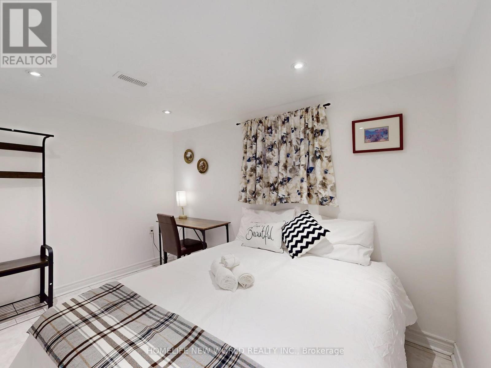 257 Cherokee Boulevard, Toronto, Ontario  M2H 2J9 - Photo 40 - C12973262