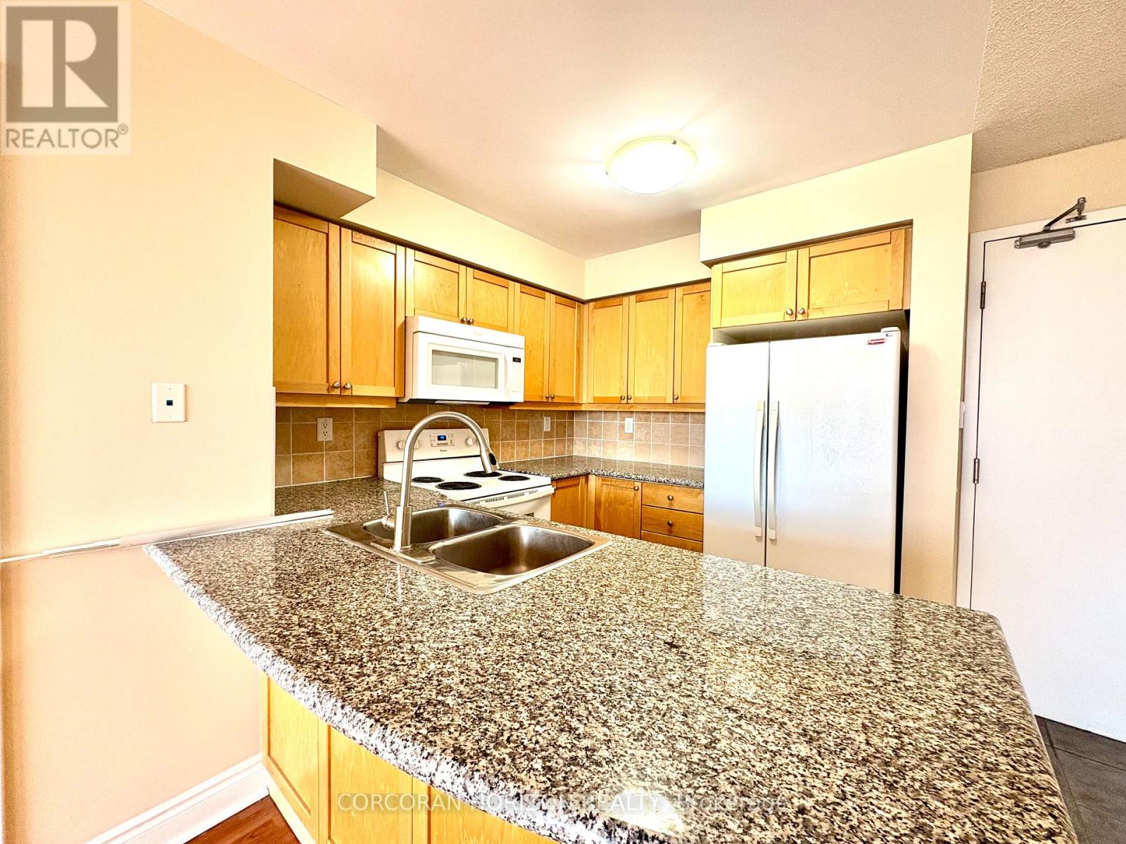 1411 - 78 Harrison Garden Boulevard, Toronto, Ontario  M2N 7E2 - Photo 11 - C12973306