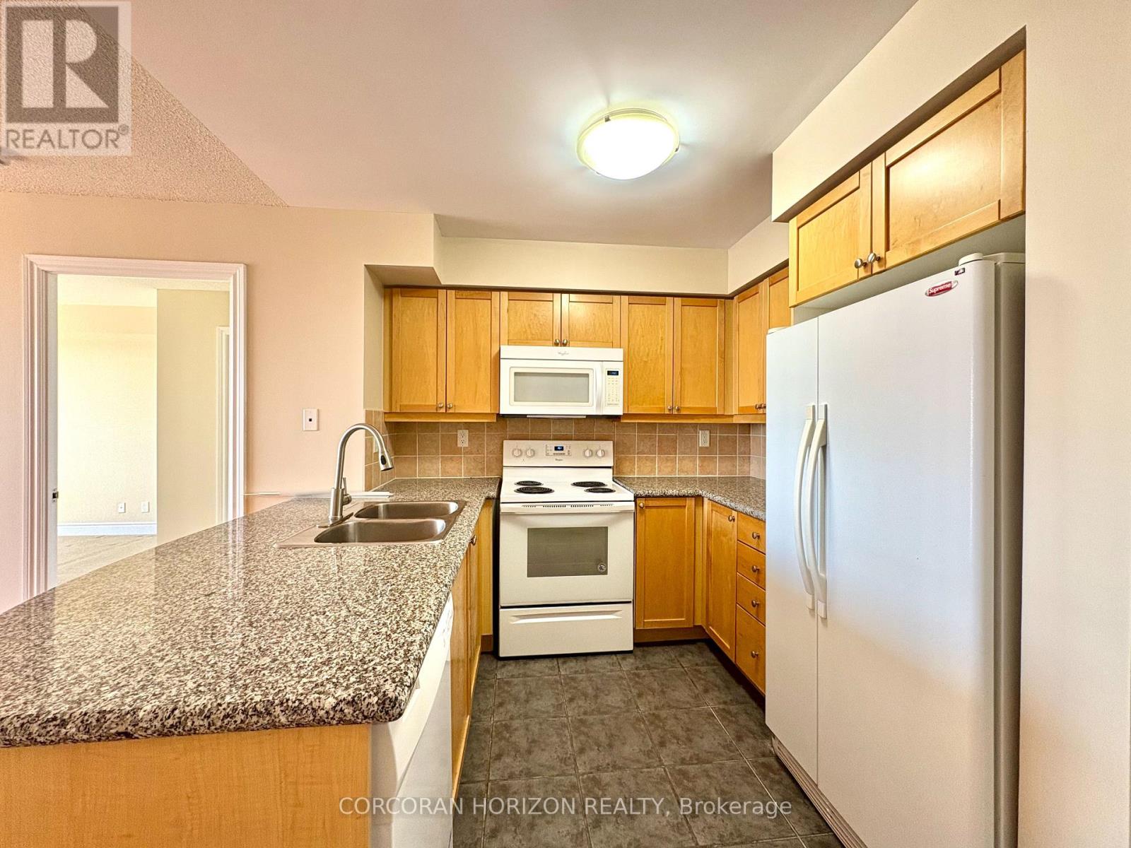 1411 - 78 Harrison Garden Boulevard, Toronto, Ontario  M2N 7E2 - Photo 7 - C12973306