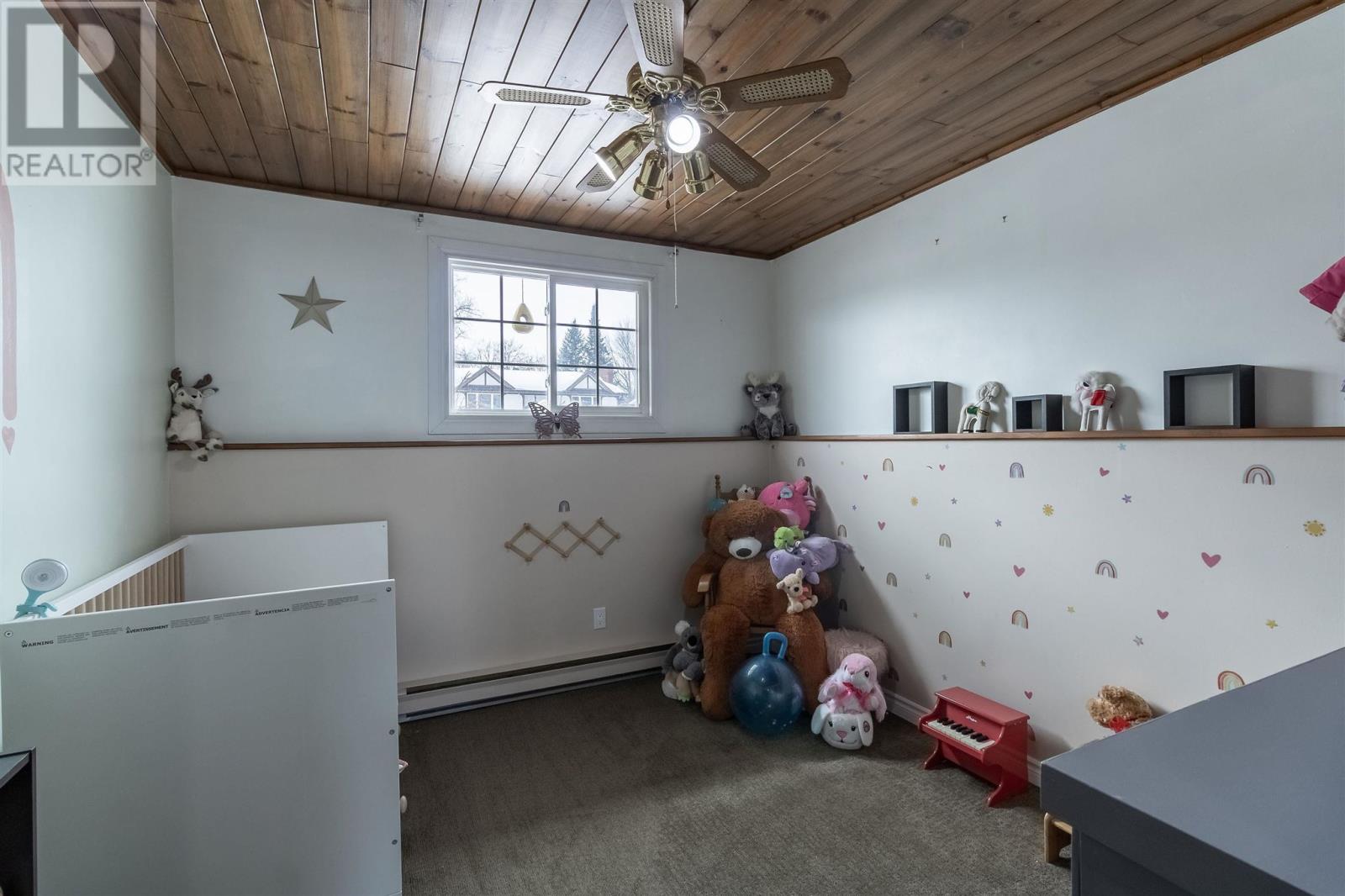 36 Amber St, Sault Ste. Marie, Ontario  P6A 5G1 - Photo 25 - SM260589