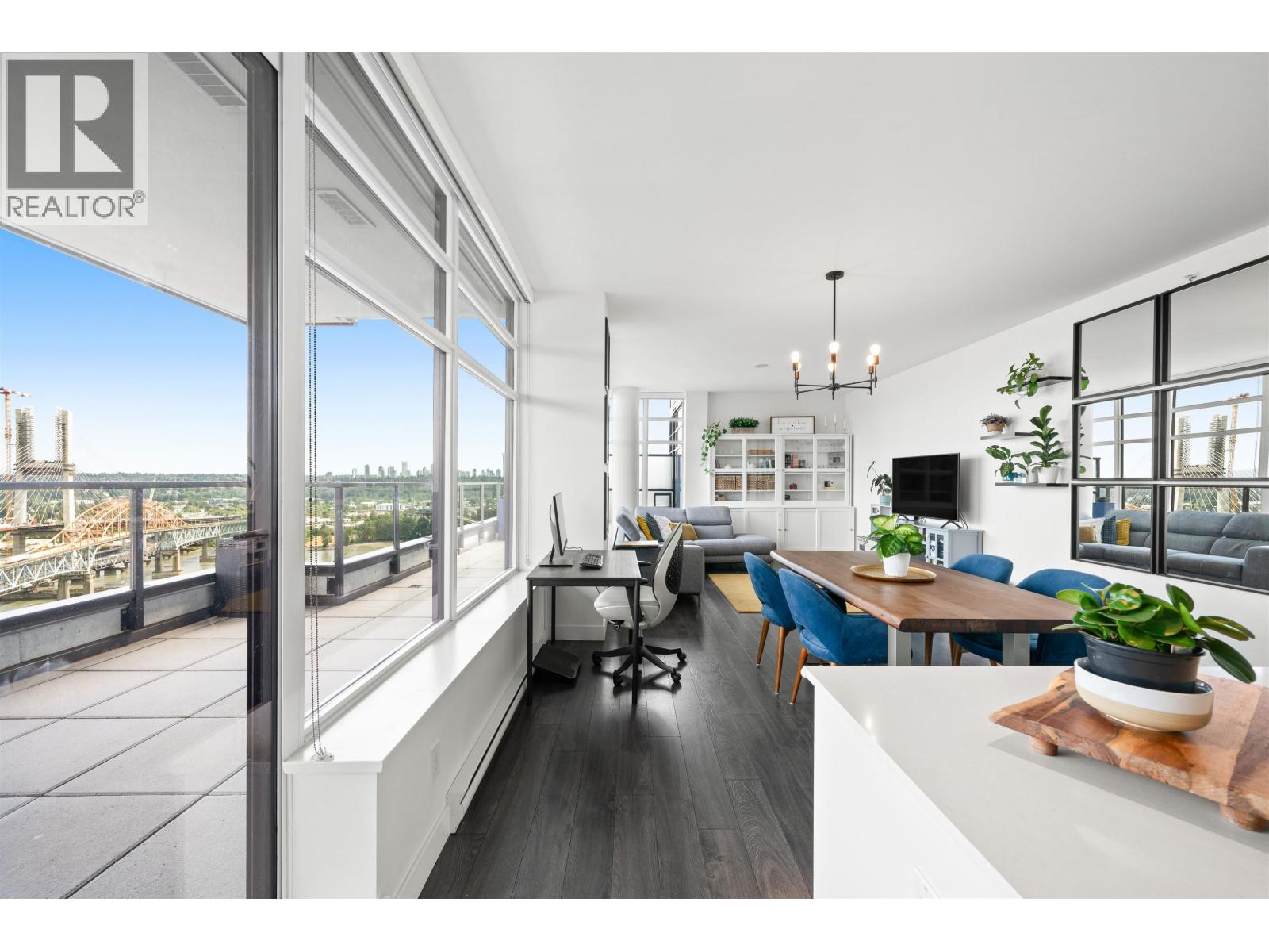 1801 188 AGNES STREET, New Westminster, British Columbia