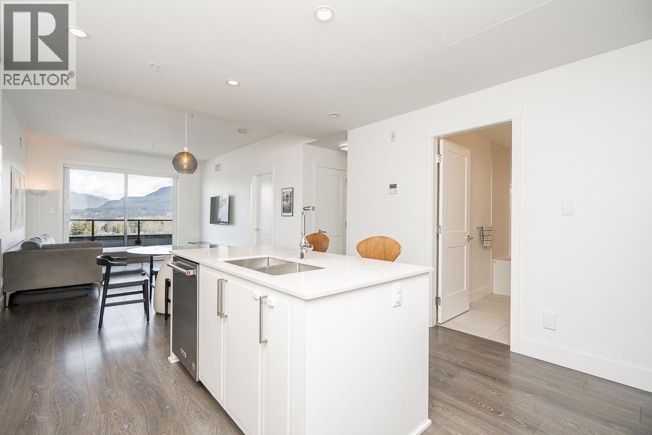 502 4477 Hastings Street, Burnaby, British Columbia  V5C 2K1 - Photo 7 - R3108708