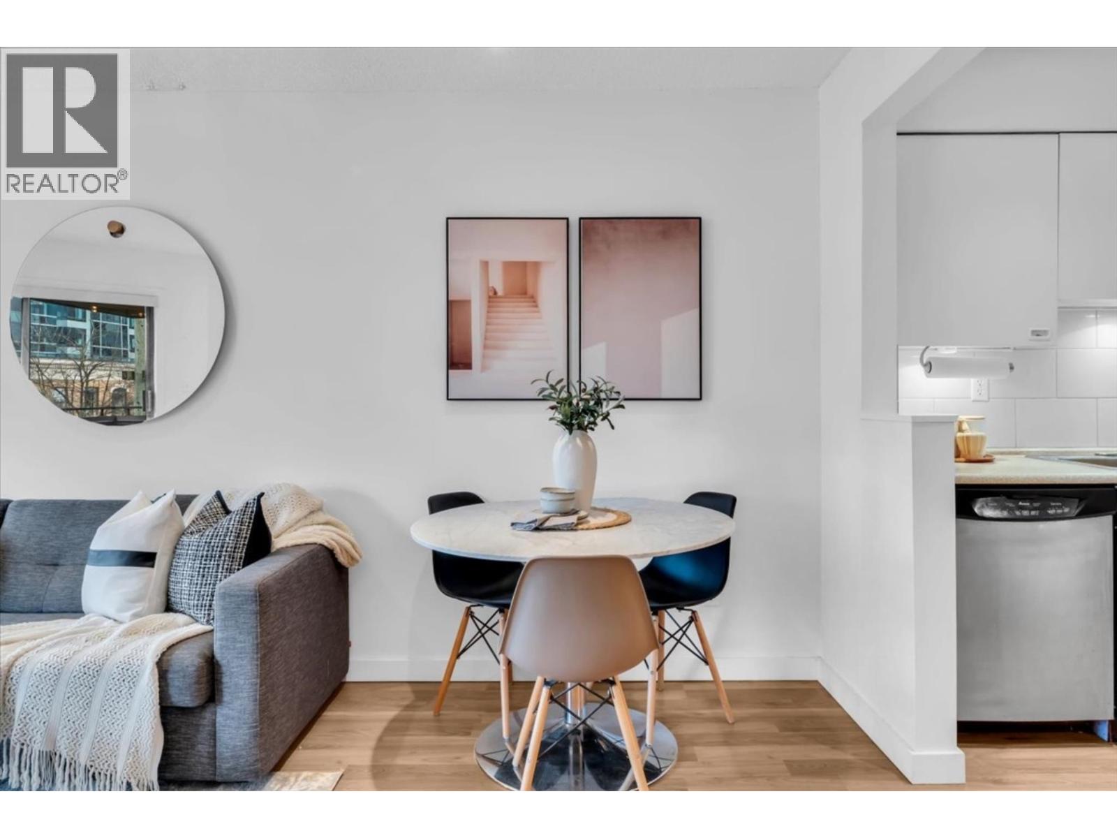 407 1476 W 10th Avenue, Vancouver, British Columbia  V6H 1J9 - Photo 8 - R3108709