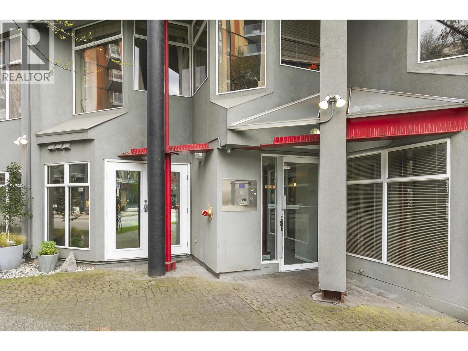 C6 238 E 10th Avenue, Vancouver, British Columbia  V5T 1Z5 - Photo 34 - R3108717