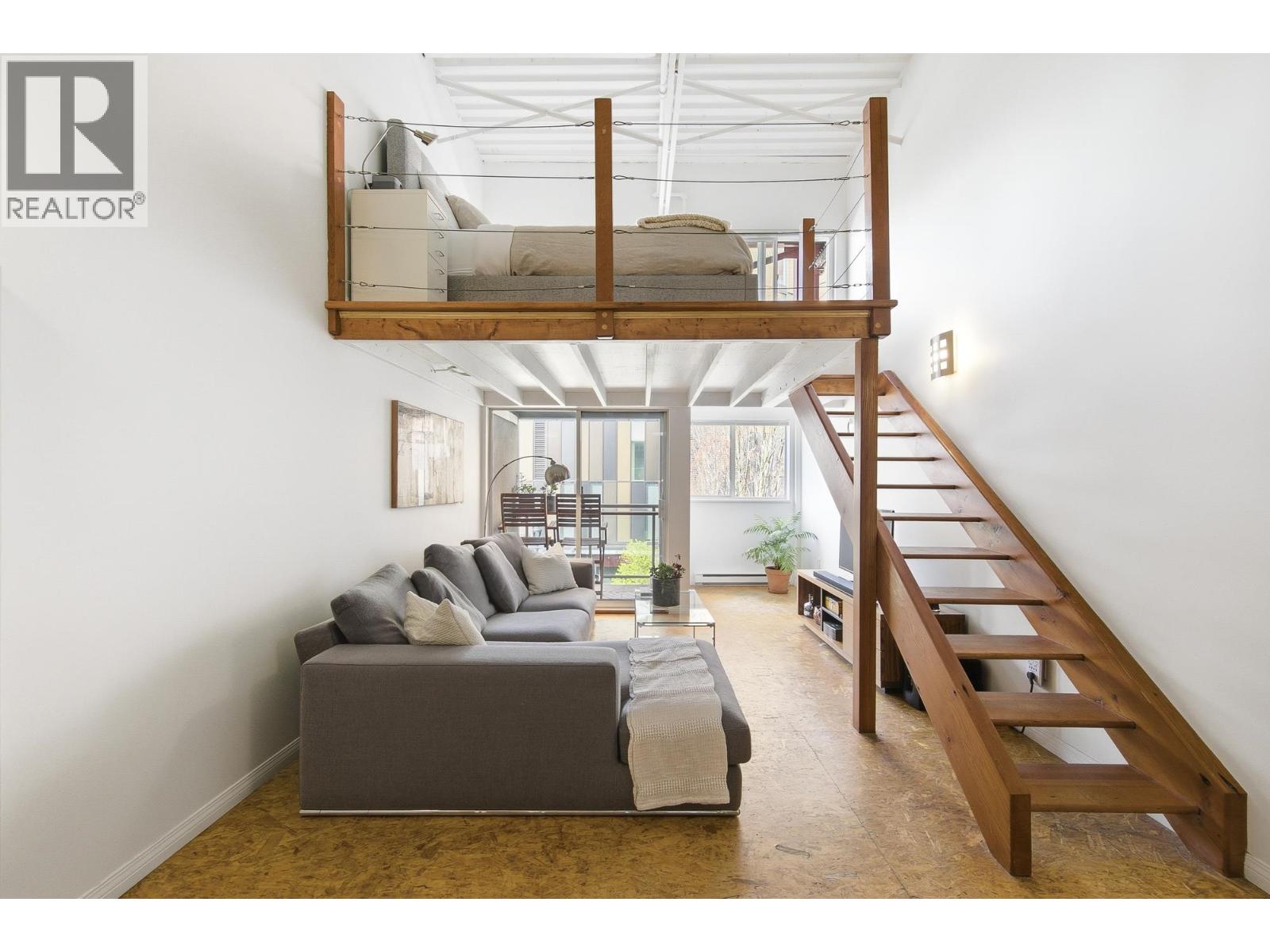 C6 238 E 10th Avenue, Vancouver, British Columbia  V5T 1Z5 - Photo 7 - R3108717