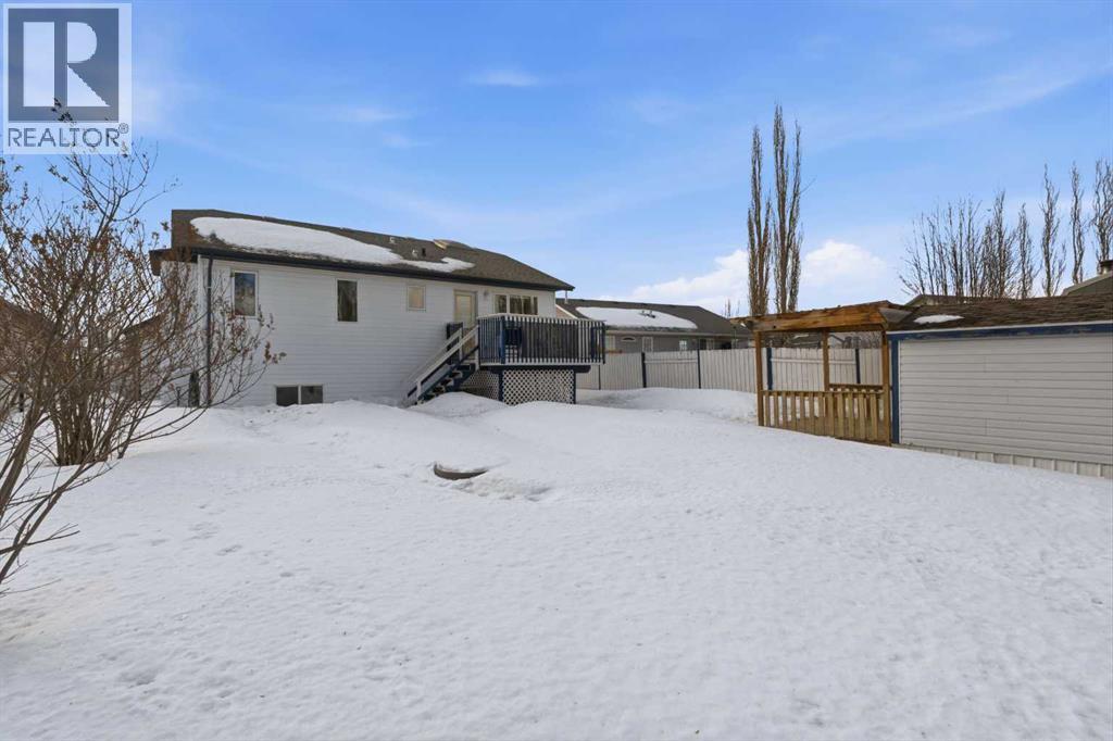 15 Wellwood Drive, Whitecourt, Alberta  T7S 1T8 - Photo 28 - A2291653