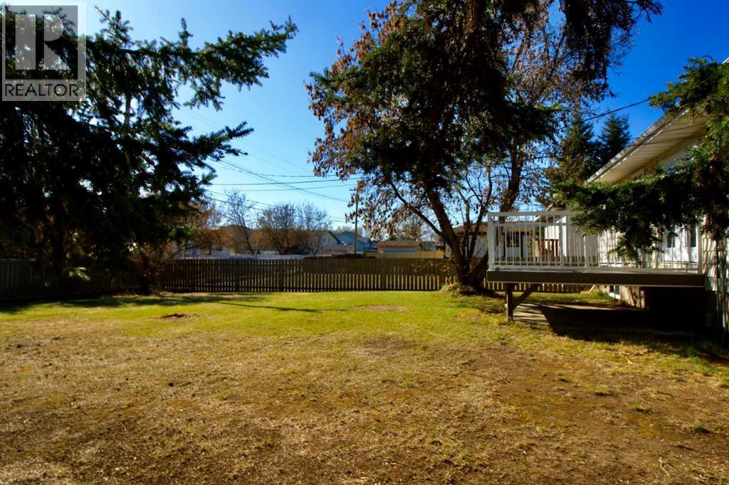 10403 106 Avenue, High Level, Alberta  T0H 1Z0 - Photo 32 - A2296855