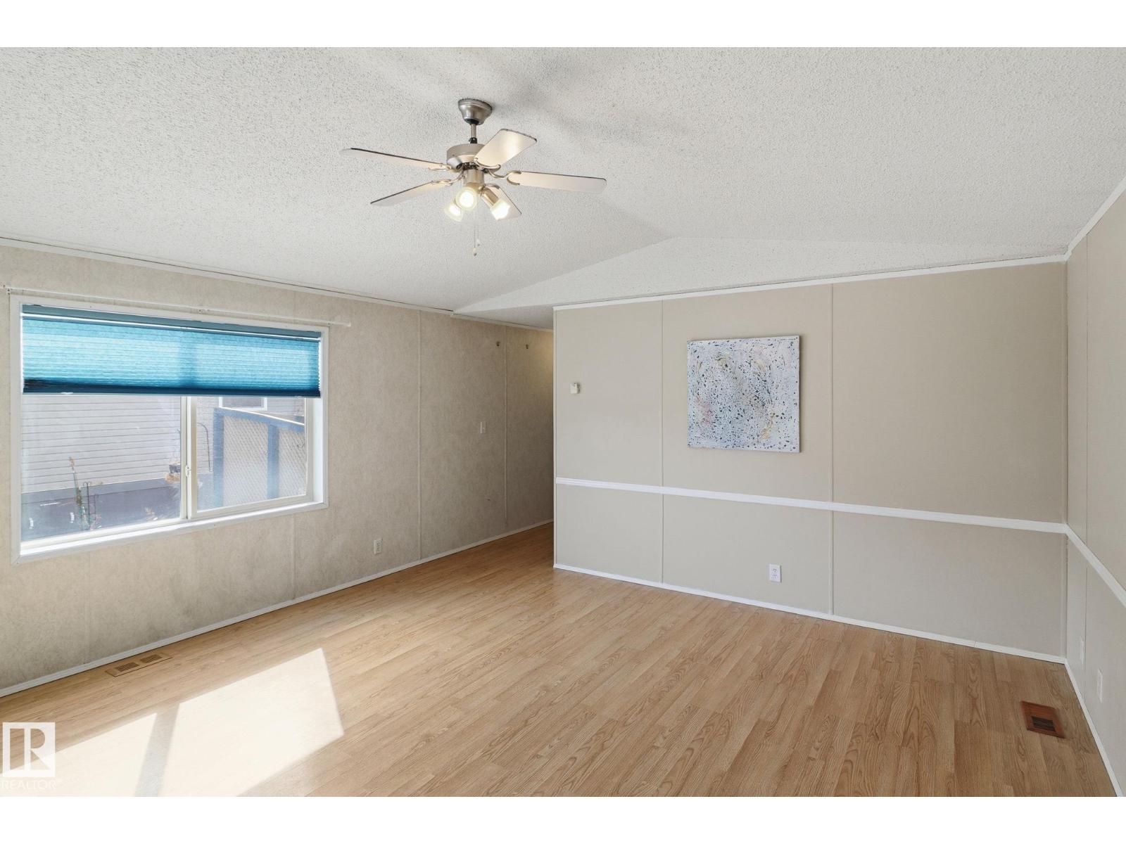 106 Oakwood Rd Nw, Edmonton, Alberta  T6P 0A2 - Photo 10 - E4476349